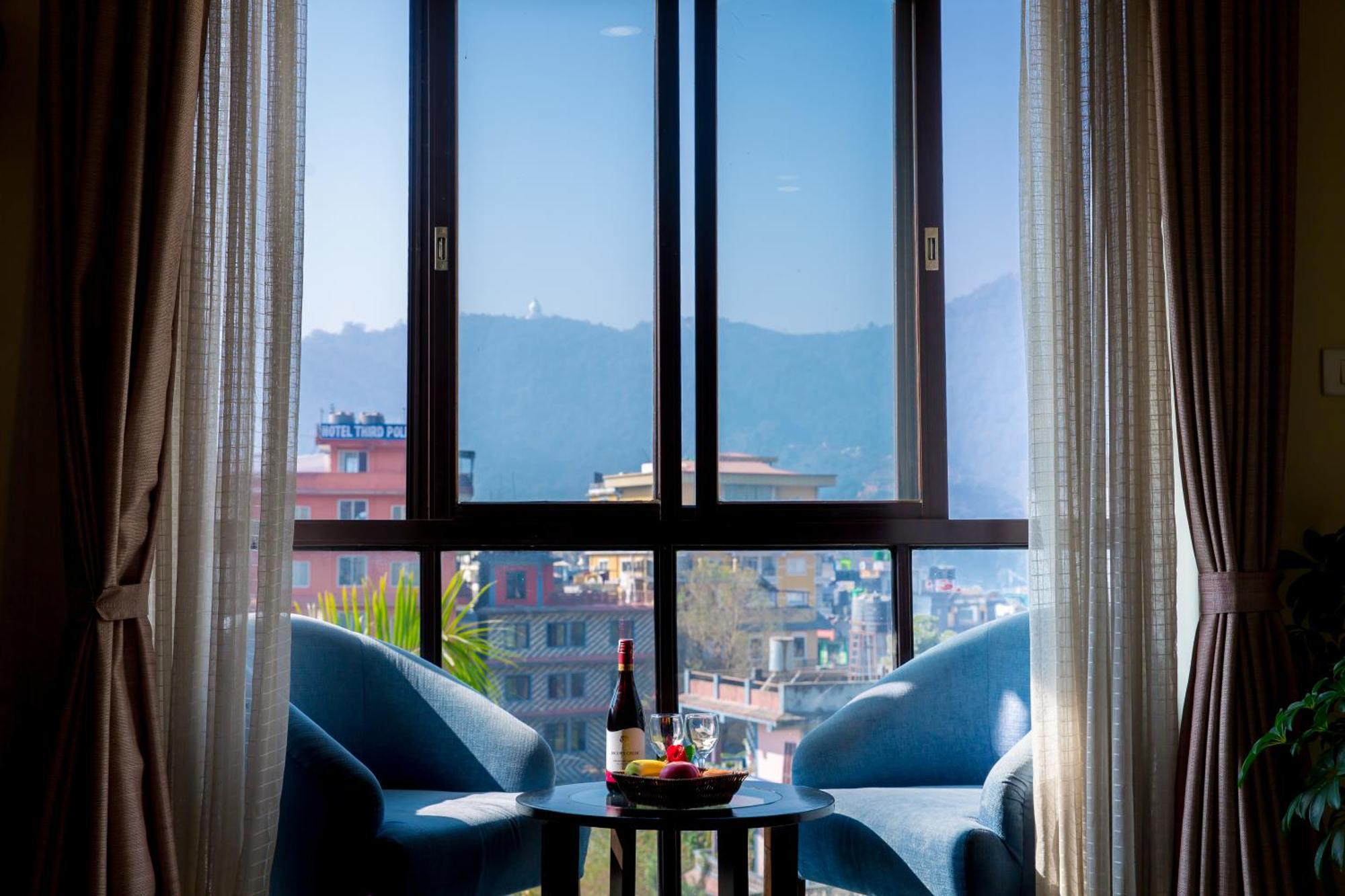 ตุกี รีสอร์ต Hotel โพคารา ภายนอก รูปภาพ