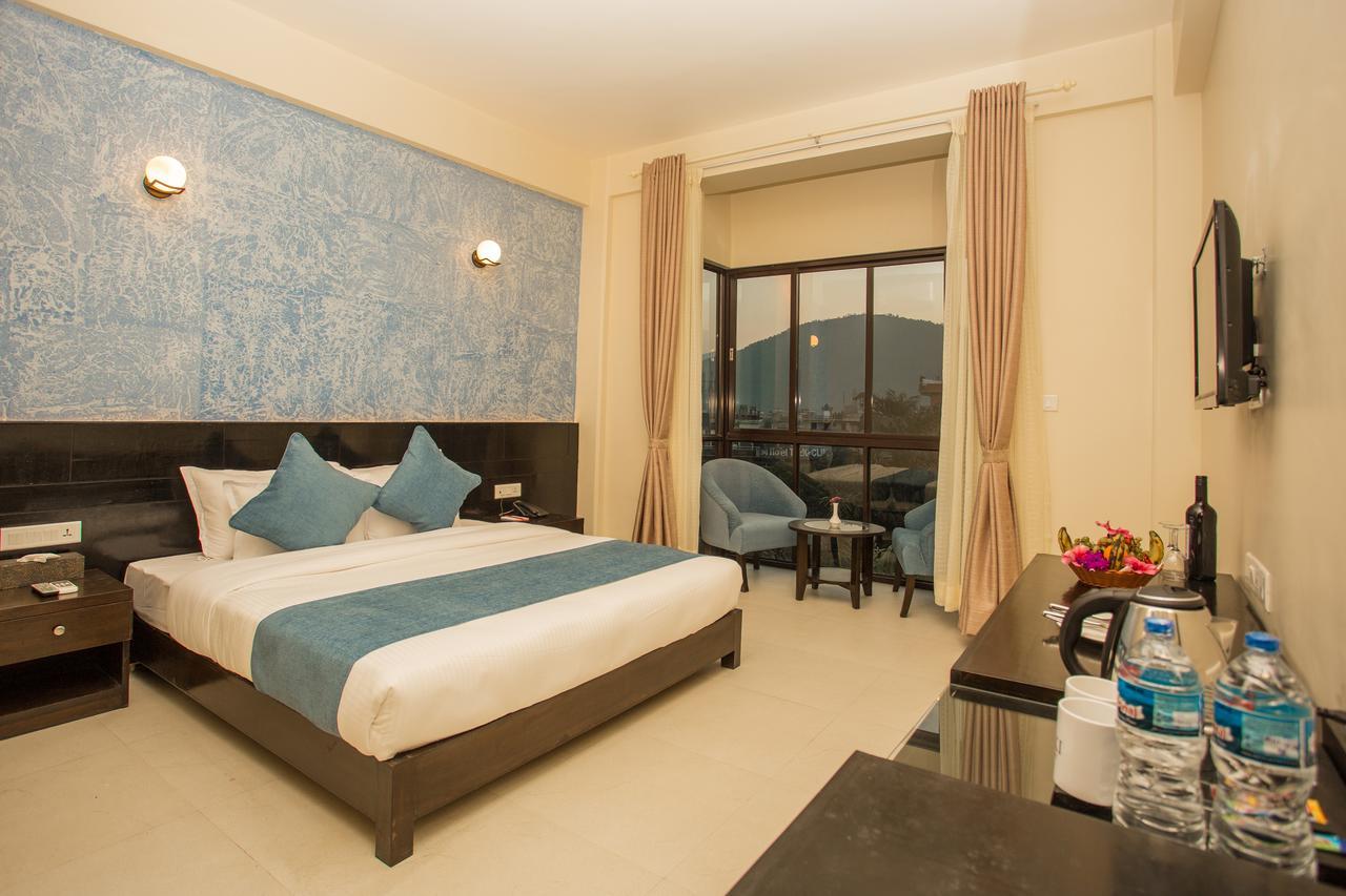 ตุกี รีสอร์ต Hotel โพคารา ภายนอก รูปภาพ