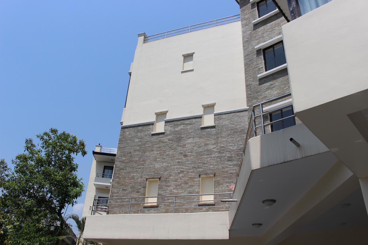 ตุกี รีสอร์ต Hotel โพคารา ภายนอก รูปภาพ