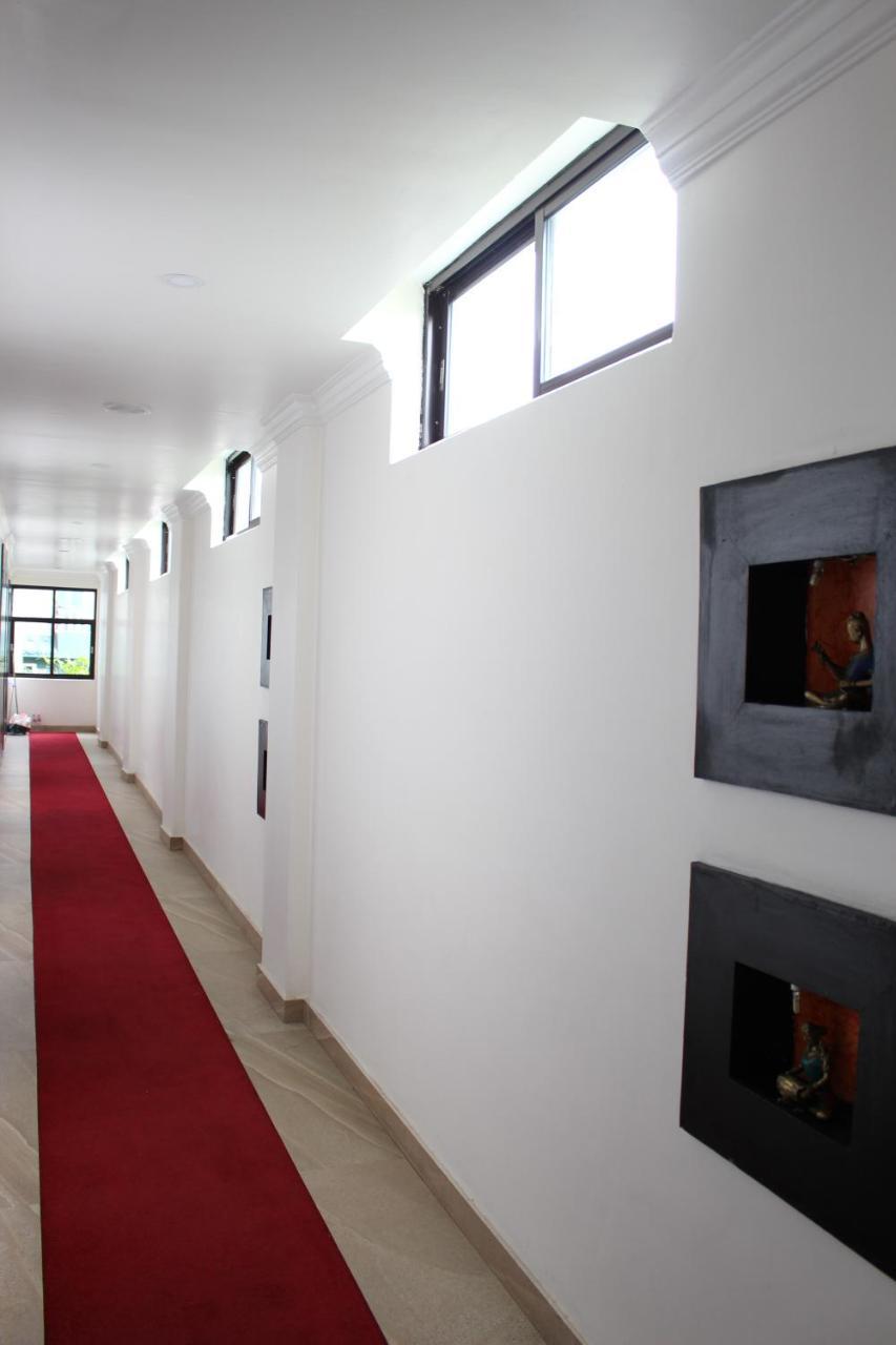 ตุกี รีสอร์ต Hotel โพคารา ภายนอก รูปภาพ